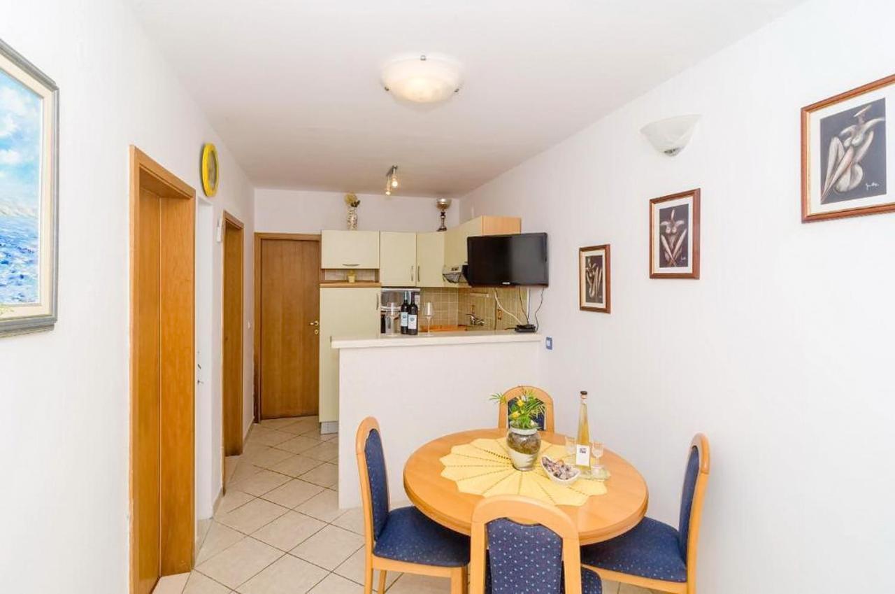 Apartments Villa Bella Vista Gornji Dingac Bagian luar foto