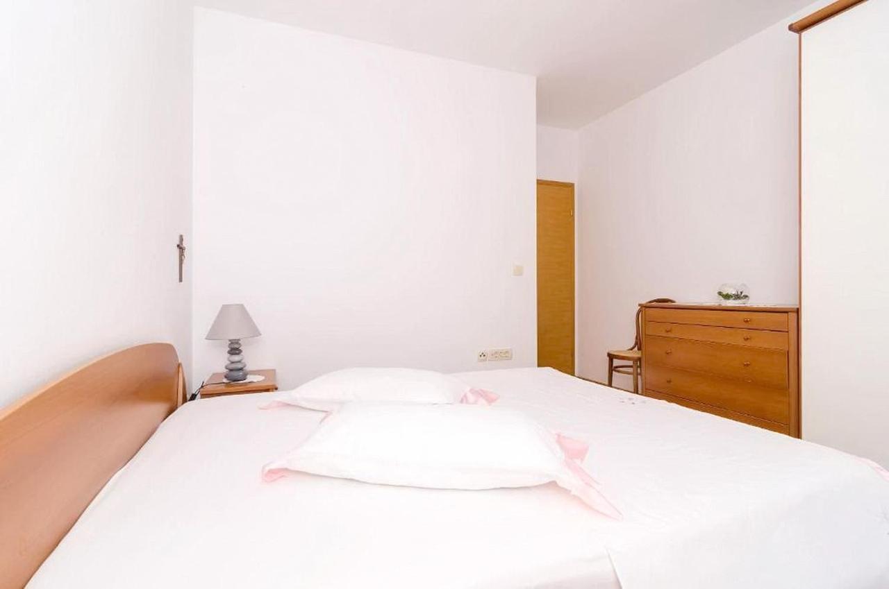 Apartments Villa Bella Vista Gornji Dingac Bagian luar foto